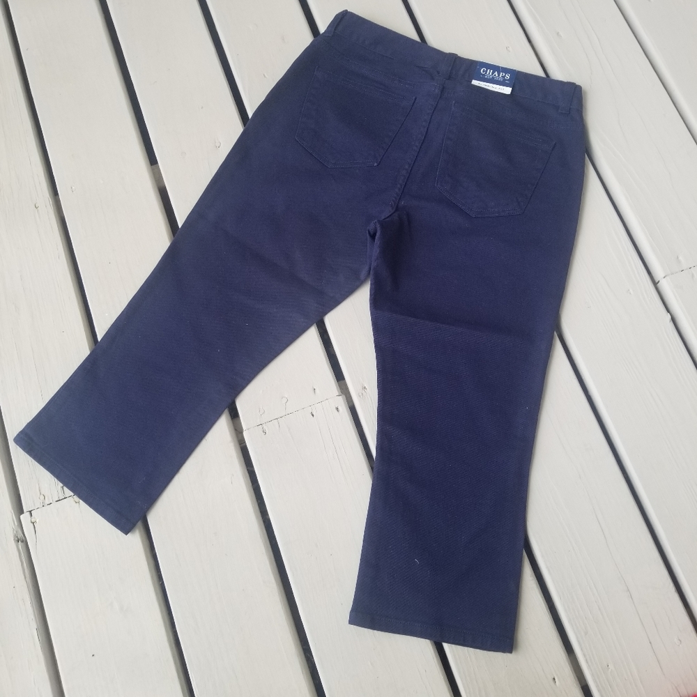 NWT 8 Navy Slimming capri jeans by Chaps